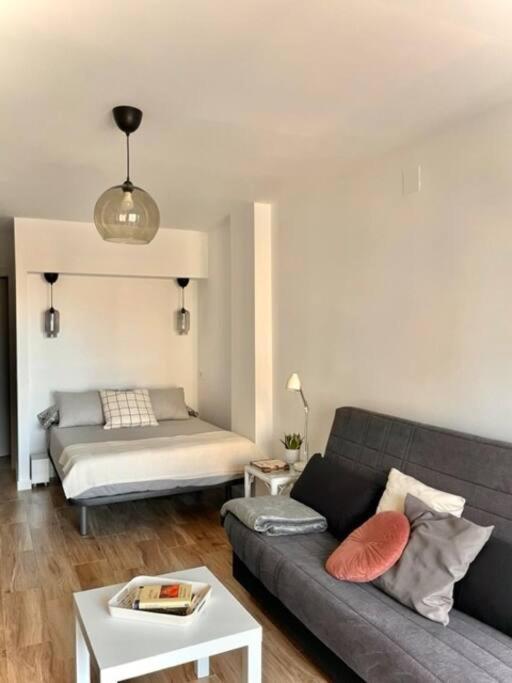 Acogedor Estudio 650 M De Playa ฟูเอนฮิโรลา ภายนอก รูปภาพ